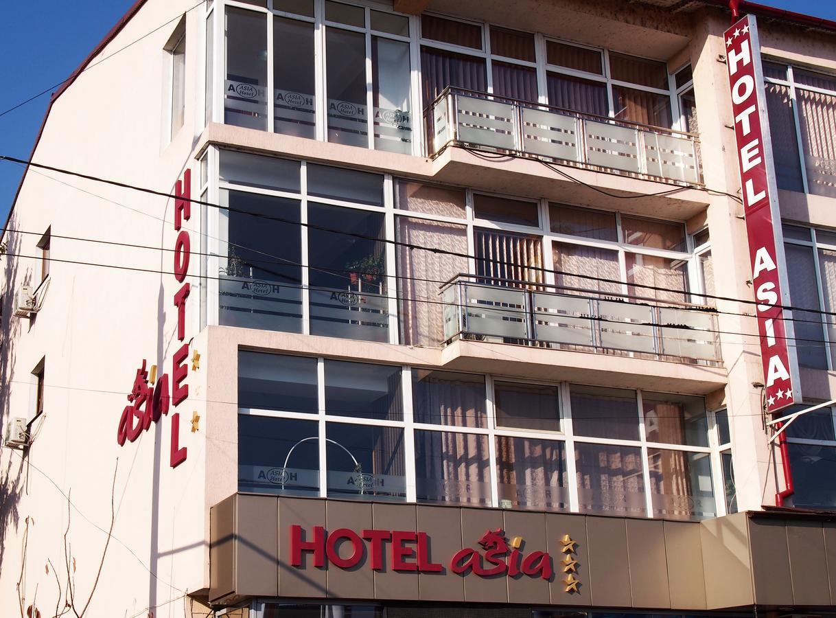 Asia Hotel Târgu Jiu Exterior photo